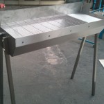 stainless steel bbq with grill and hot plate